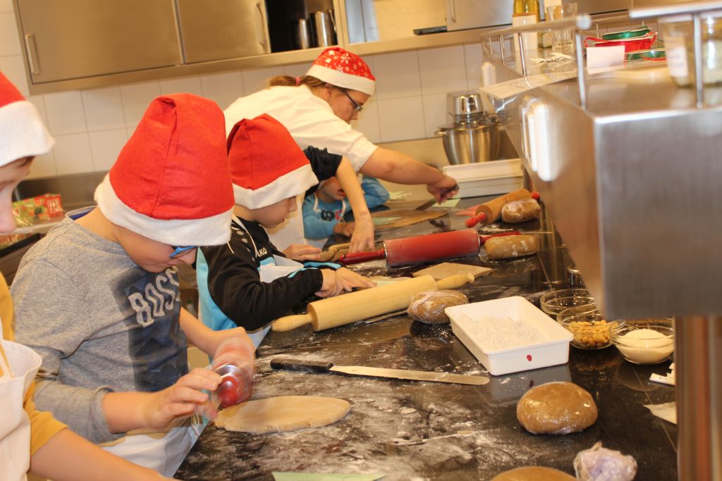 Knusper Knusper KnГ¤uschen Knusper Knusper KnГ¤uschen